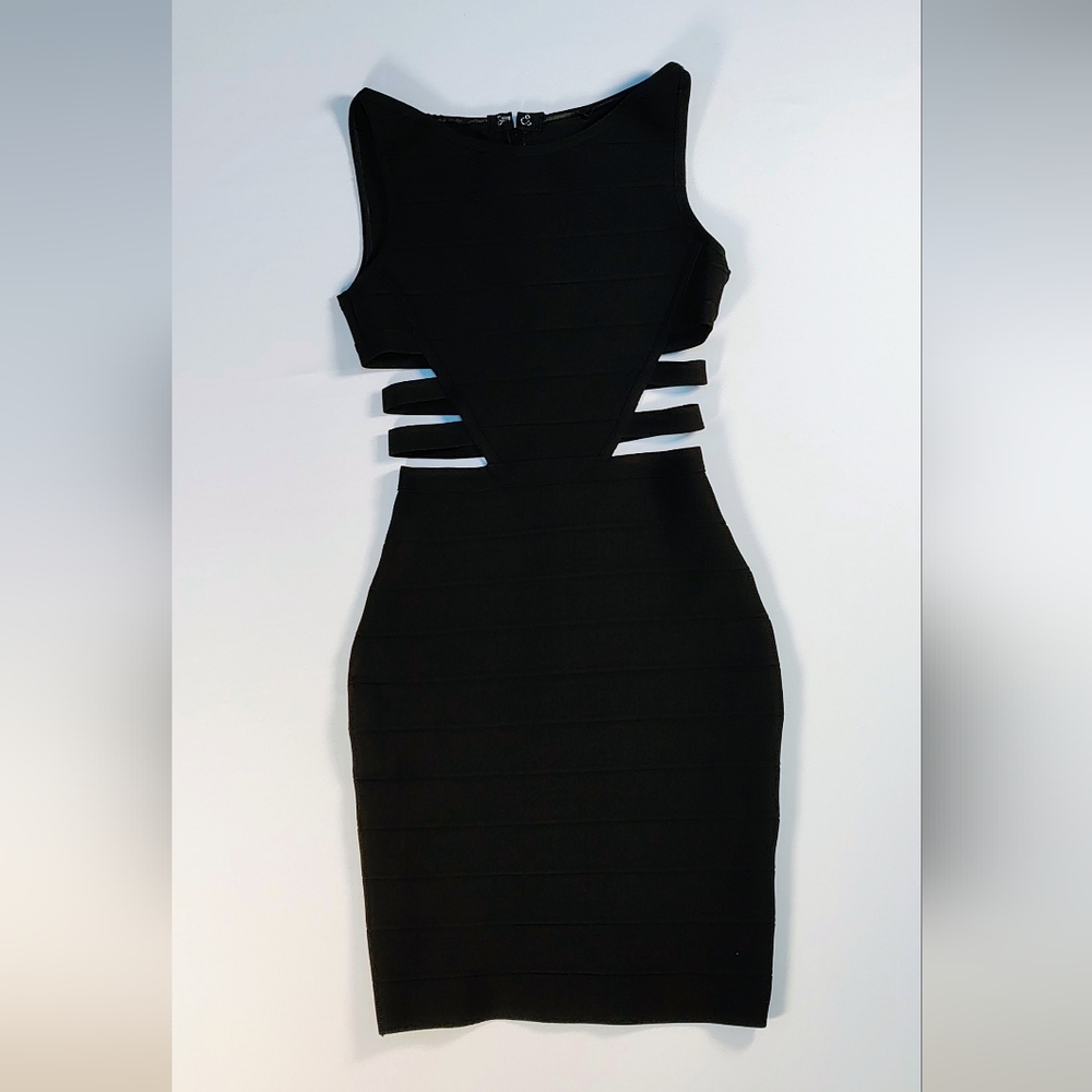 Black Cutout Bodycon Dress - Women's Fashion